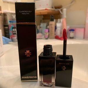 LIP/POWER: MATTE TIPHAINE Joséphine Cosmetics
